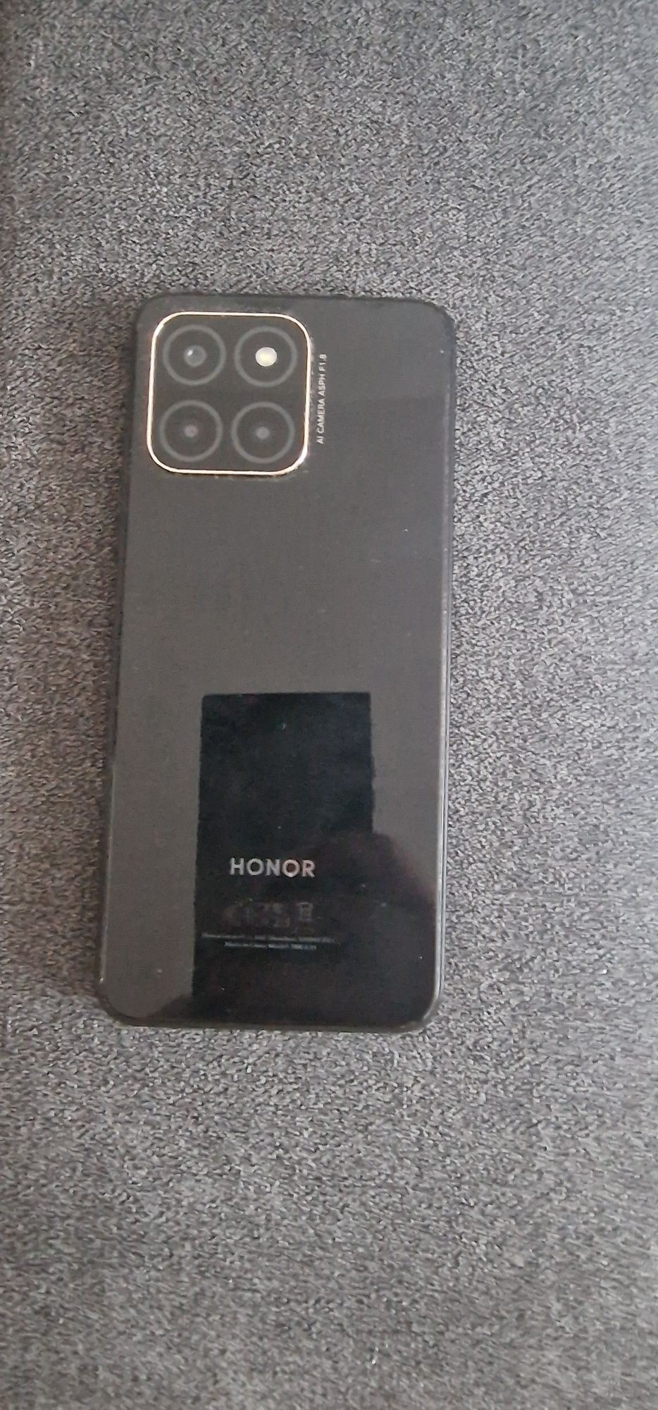 Vând honor x6 negru
