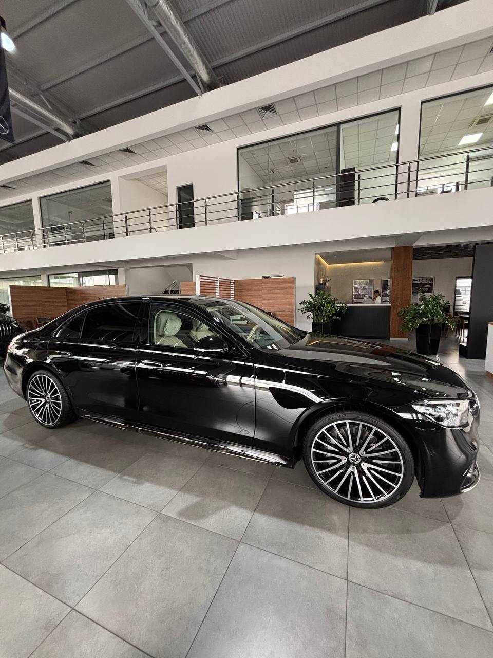 Mercedes Benz w223 выдача за 1 день