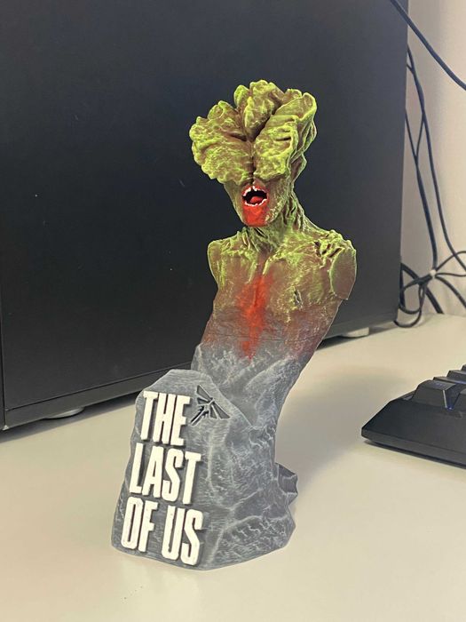 The Last of Us Controller Stand 3d printed