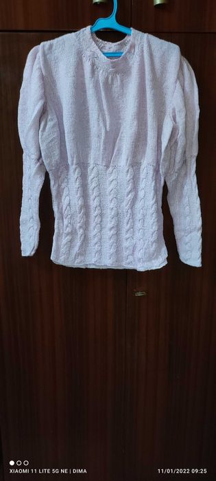 Ръчно плетени пуловери