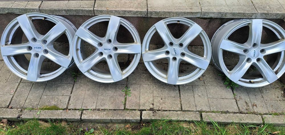 Vand jante aliaj 215/60/R17