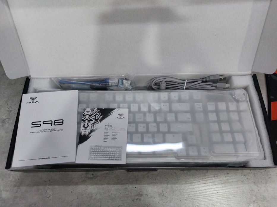 Клавиатура  Aula s98 white