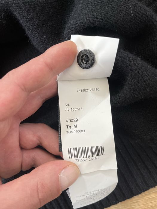 Stone Island оригинален вълнен пуловер М