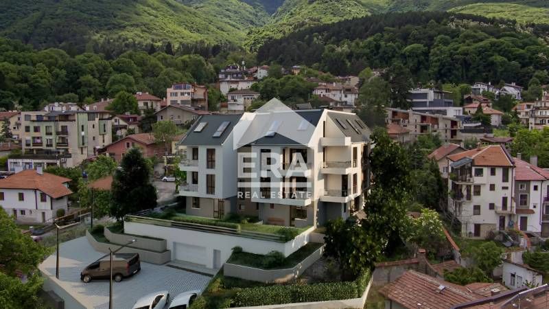 Продава се Тристаен апартамент в София, Бояна - 111 кв.м за 2928 €/кв.м - Снимка #1