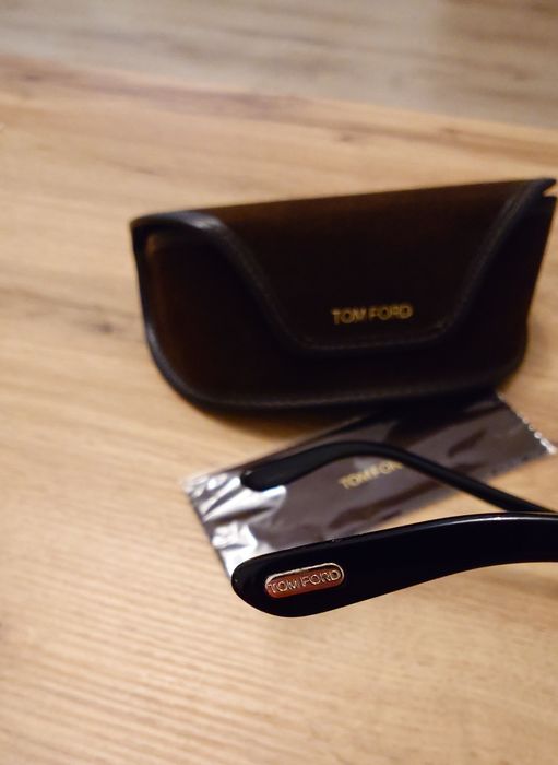 Оригинални дамски слънчеви очила Tom Ford Jasmin FT0943