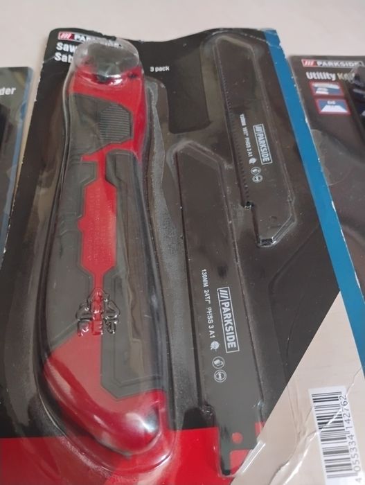 Ferestrău+2x,magazie de lame cutter (12 lame) Noi