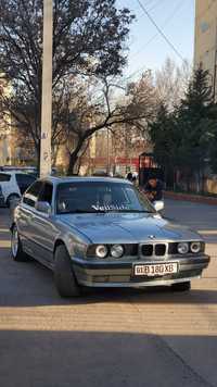 Продаётся BMW 525I E34