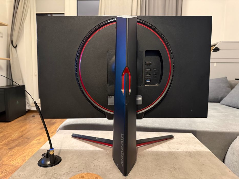 Монитор LG 27GN650-B, 27" (68.58 cm) IPS
панел, DisplayPort, HDMI