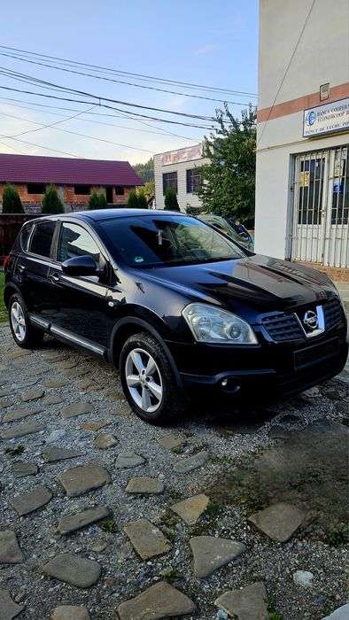 Nissan Qasqai 2.0cdi 150cp 4x4 Panoramic / Germania Numere valabile