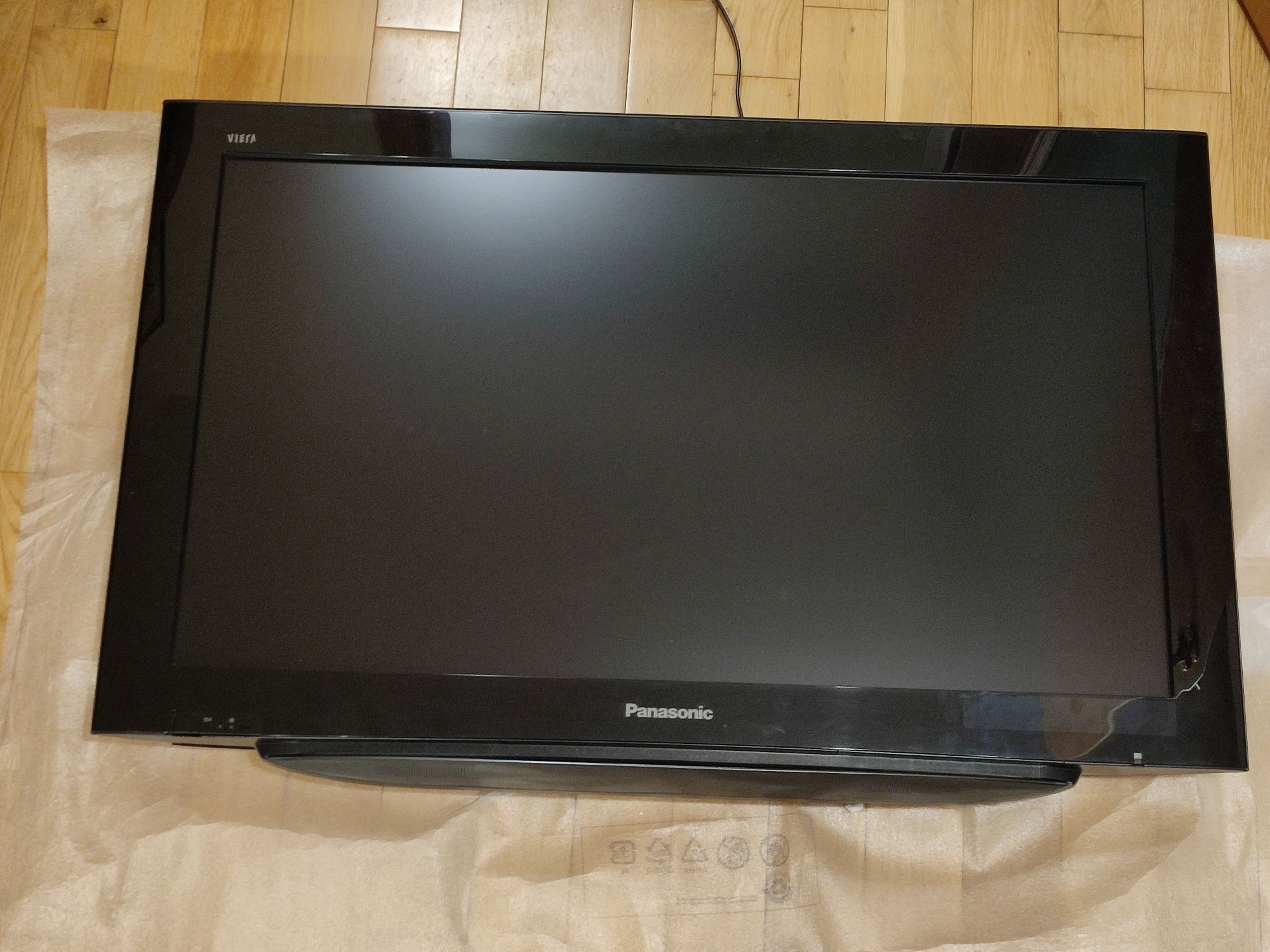 Телевизор LCD Panasonic VIERA 37