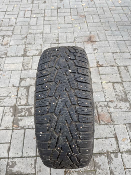 Продам резину зимняя R16