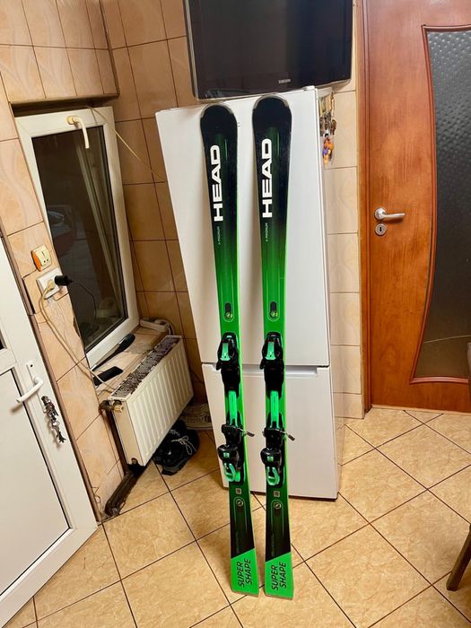 Schiuri  head  super shape e magnum 177 cm