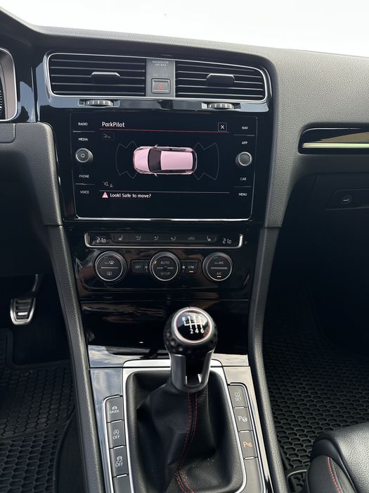 Volkswagen Golf 7 GTI Performance