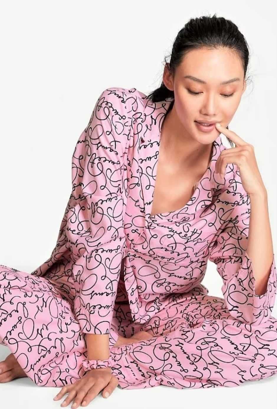 Pijama Victoria's Secret roz confortabile originale