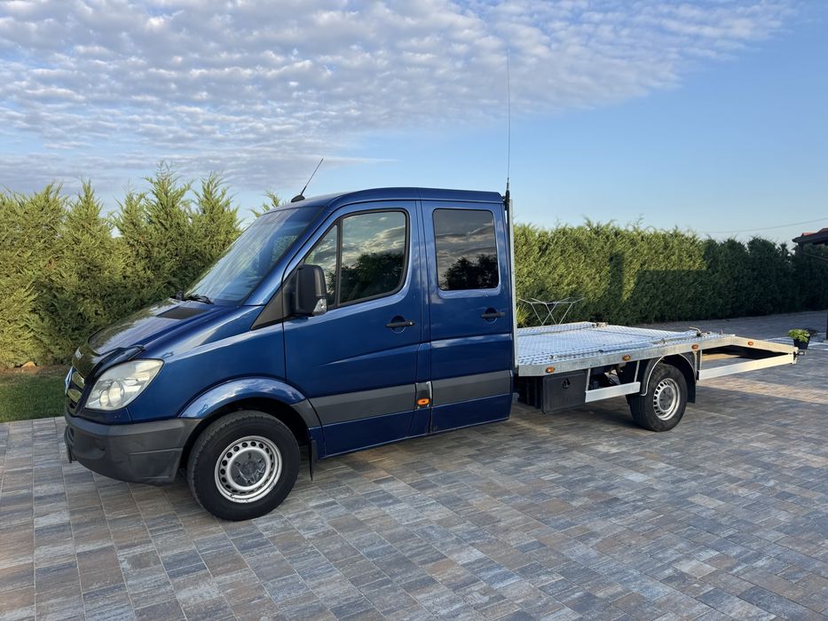 Mercedes Sprinter 318 V6 autoplatforma/7000 ansamblu/ clima