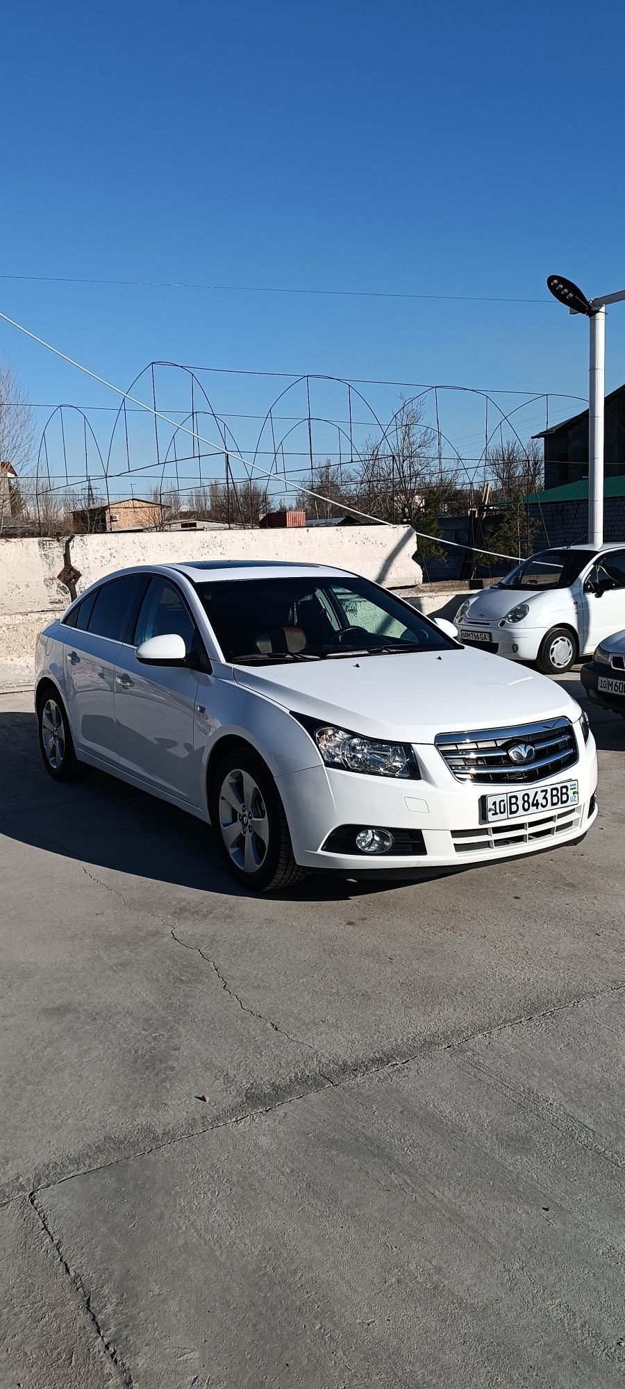 Lacetti Cruze 2009 yil prabek 70000 min tozza ideal