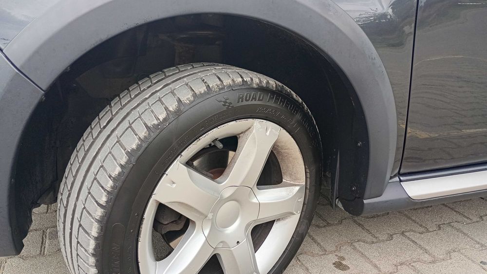 Dacia Sandero Stepway  1.6  8V (84 к.с.)