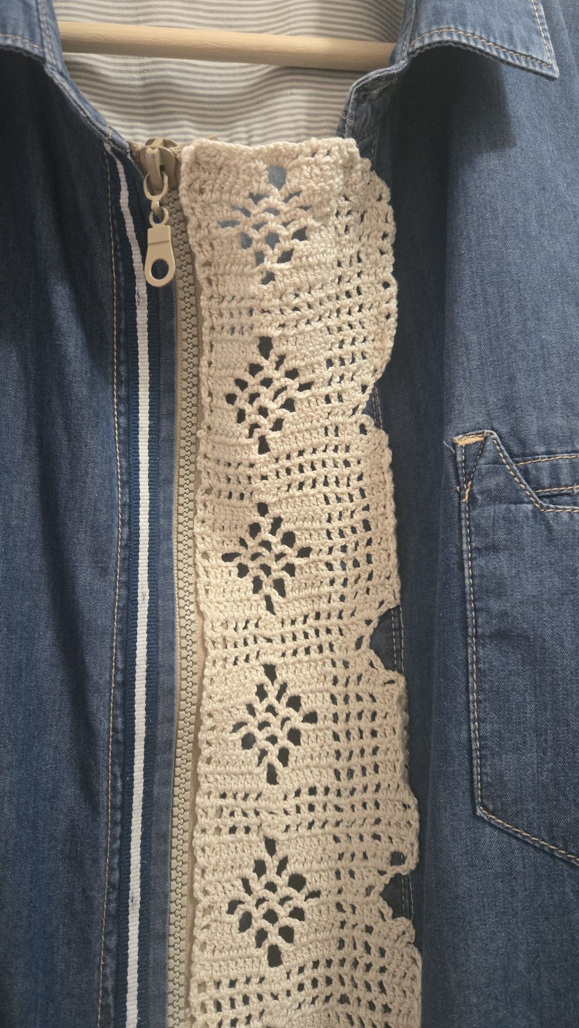 Cămașă blugi cu dantelă