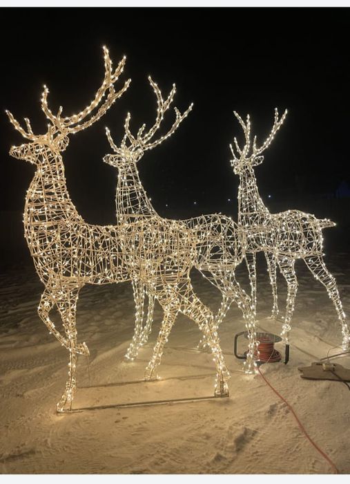 Новогодние фигуры, уличные светящиеся олени в наличие