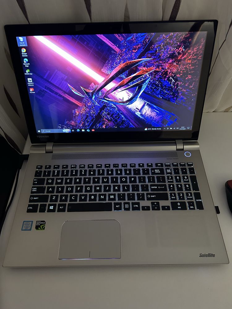 Laptop Gaming| touch screen| i7 gen6| GTX 950M 4gb