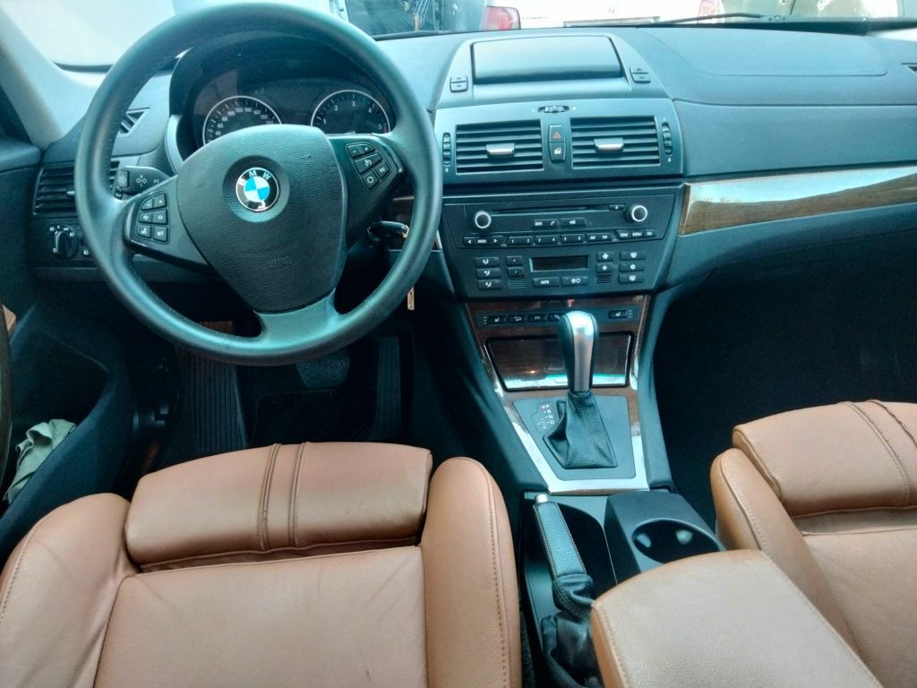 BMW X3 4X 4, 2 L, EURO 5. AN 2011 cutie automata