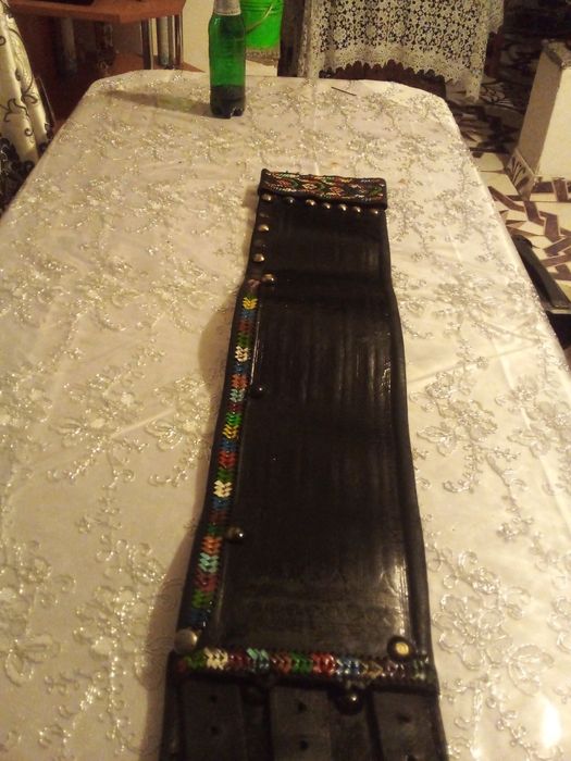 VÎND  curea traditionalá pentru copi