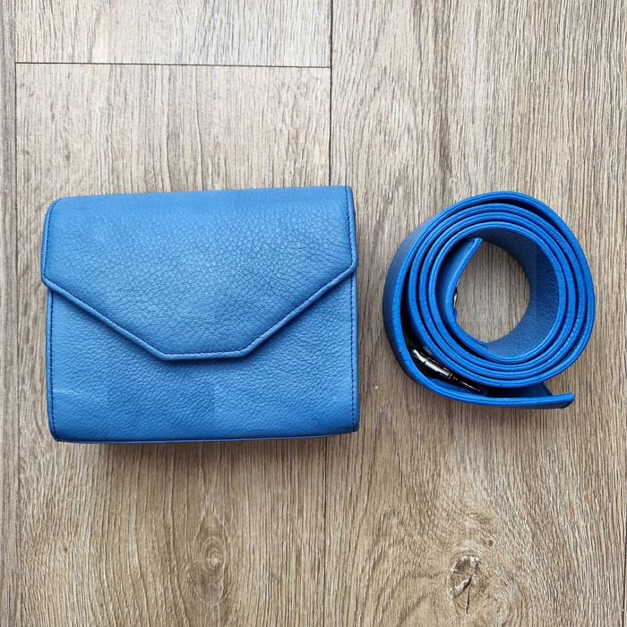 Poseta din piele de Simina Filat