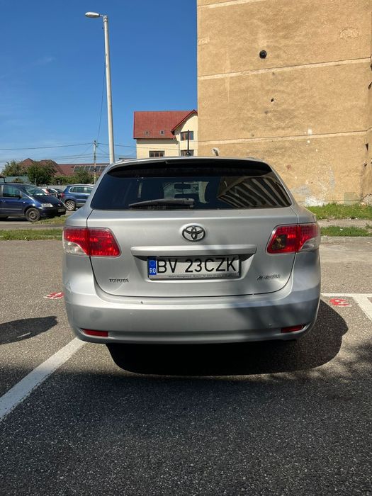 Vand Toyota Avensis T27