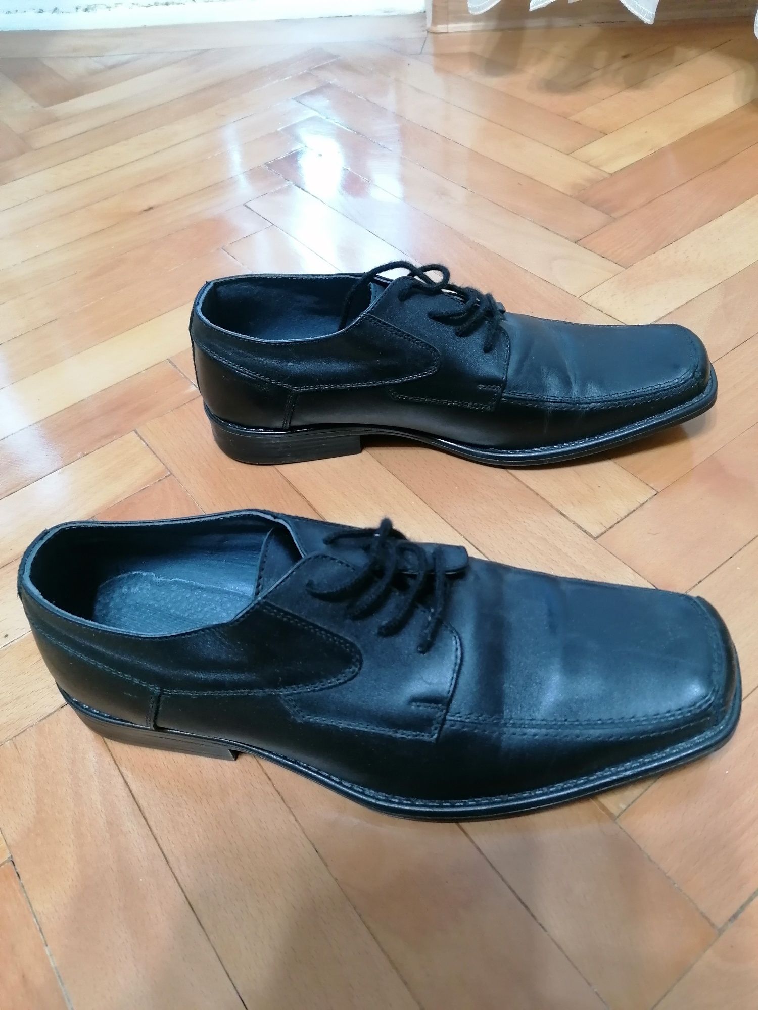 Pantofi eleganti  barbati