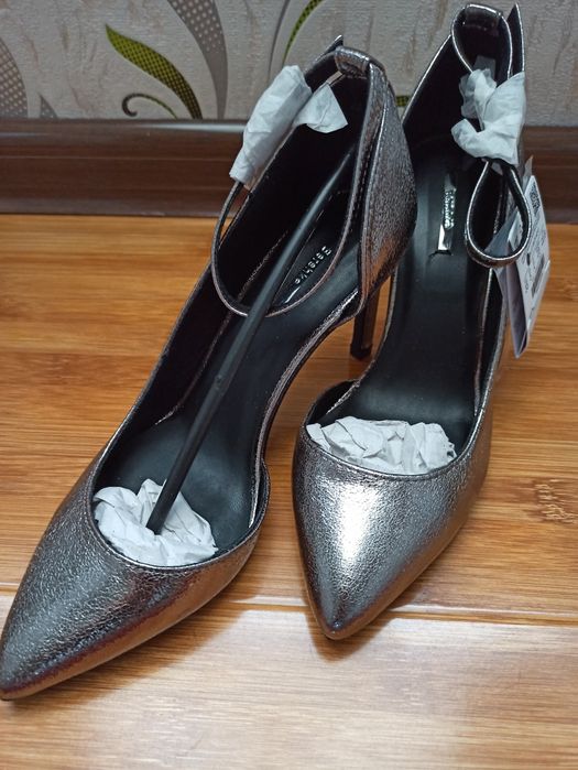 Очень красивые туфли от бренда Bershka