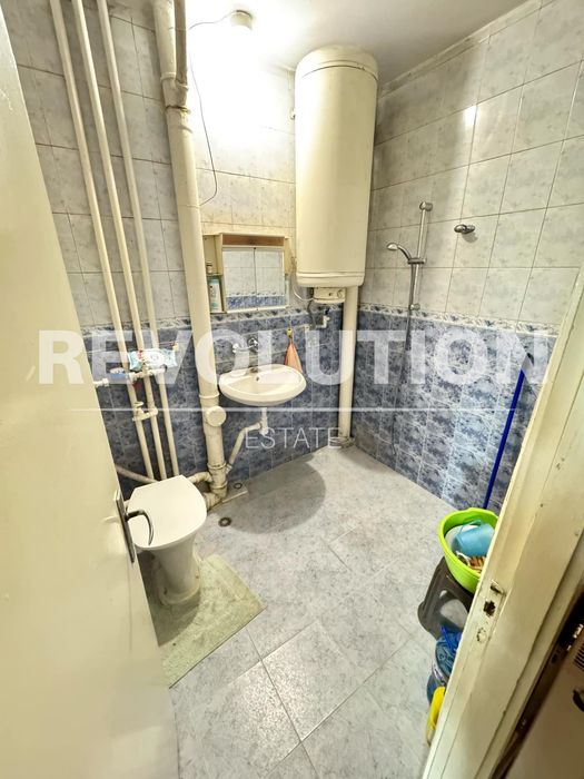 Продава се Двустаен апартамент в Пловдив, Център - 49 кв.м за 2531 €/кв.м - Снимка #5
