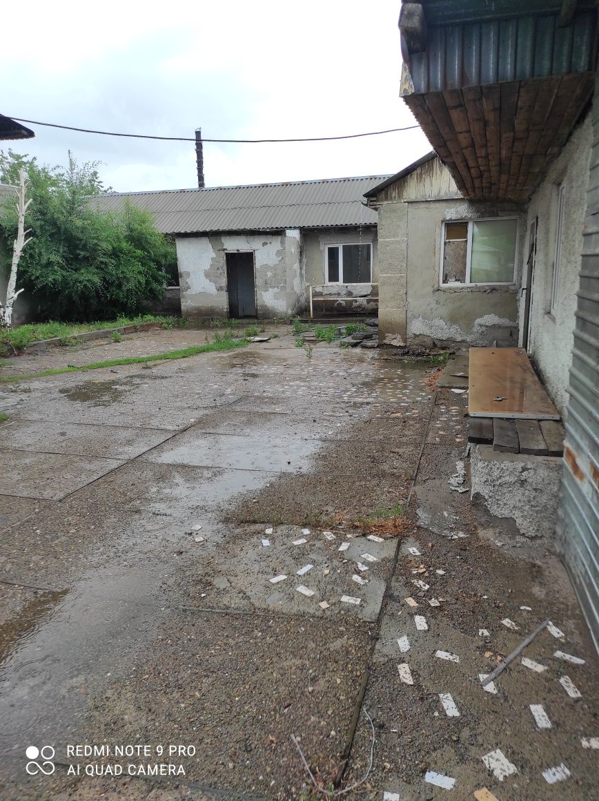 Недвижимость дом два этажа,общая 400,