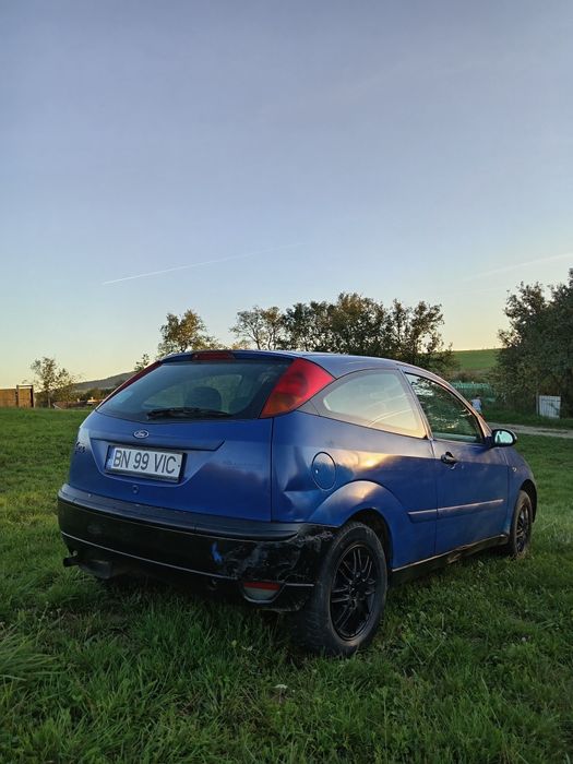 Ford focus 2003 1.4 benzina