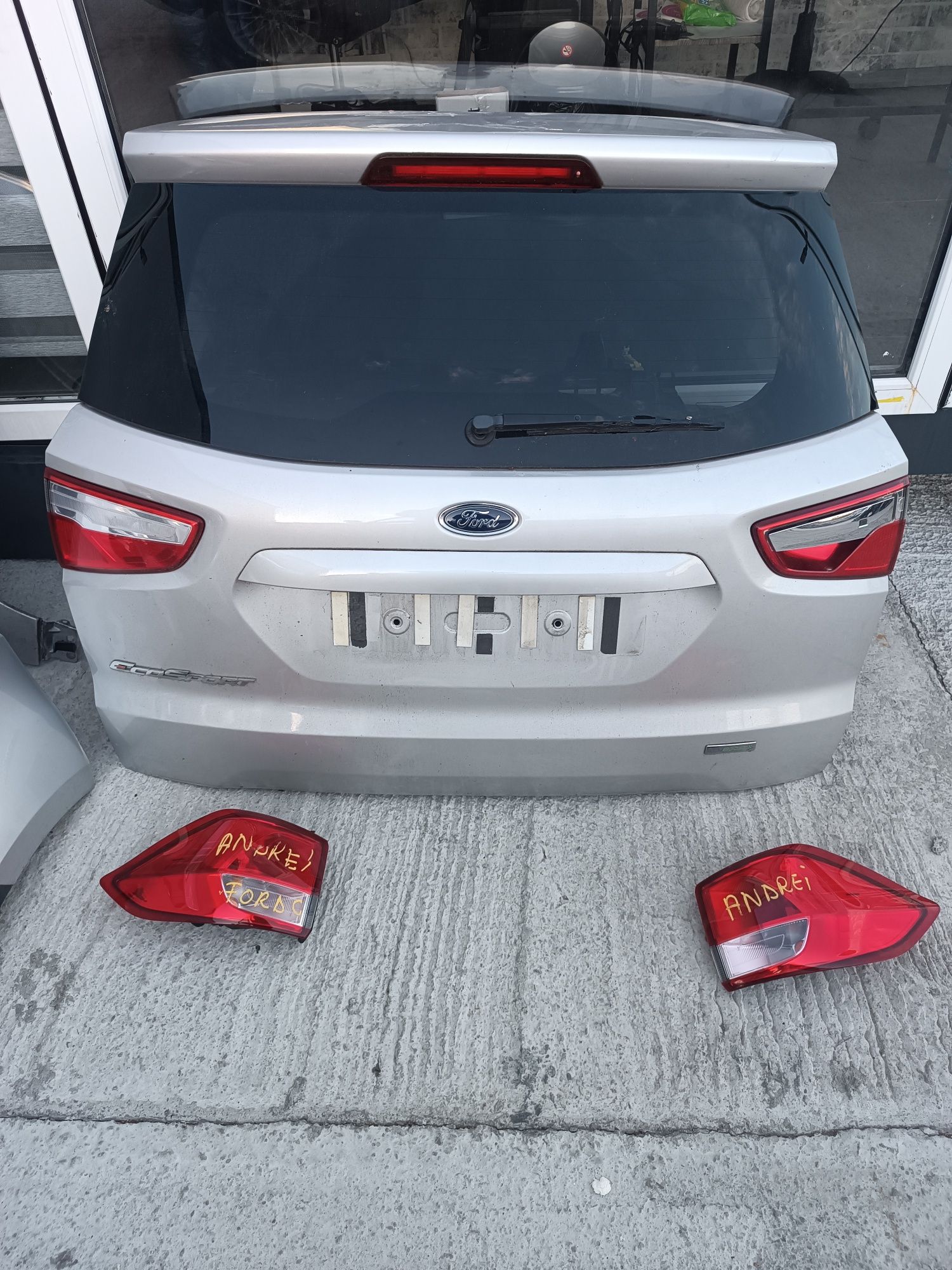 Haion stop stânga dreapta Ford EcoSport 2016