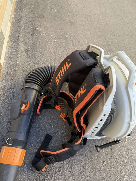 Бензинова метла STIHL BR 800 C