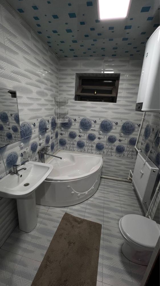 Ijaraga UY Student QIZLARGA beriladi OXUga yaqin eski AVTOVAGZAL