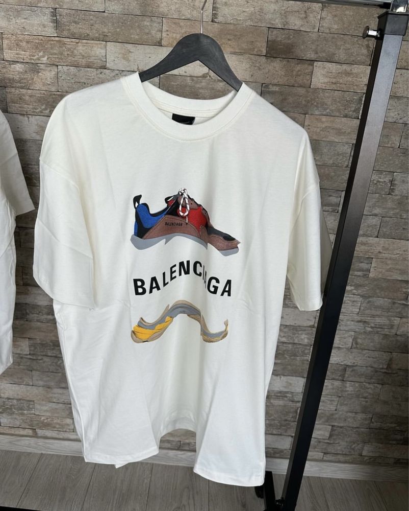 Balenciaga нов внос