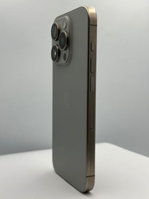 iPhone 15 Pro 128GB, Natural Titanium Garantie 2 ani CH-iOS T49