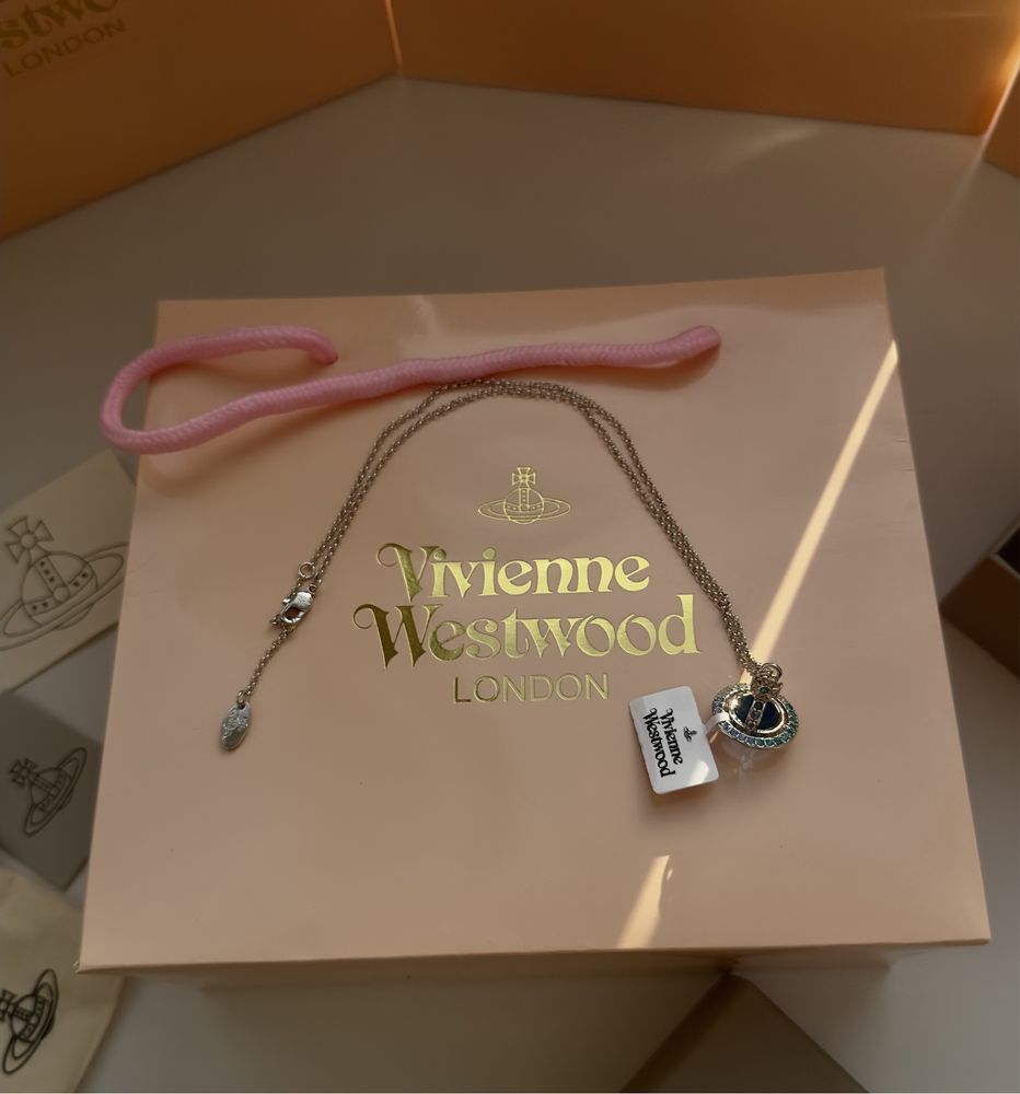 Продам сферу Vivienne Westwood , Серебро 925 пробы!!