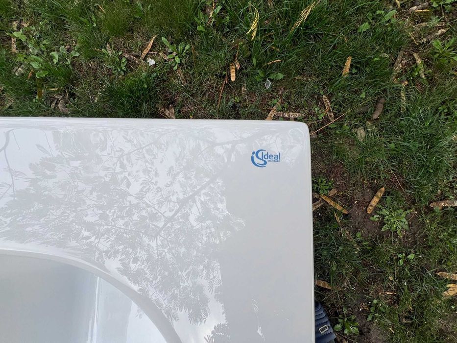 Cadă Baie Ideal Standard + Kit montaj