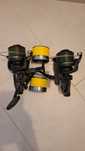 Vînd 2 mulinete Okuma Axeon BF 560