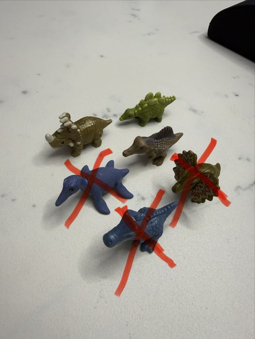 Играчки киндер динозаври 2025