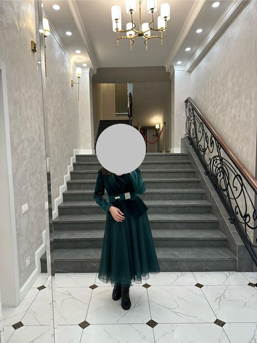 Продам костюм тройка