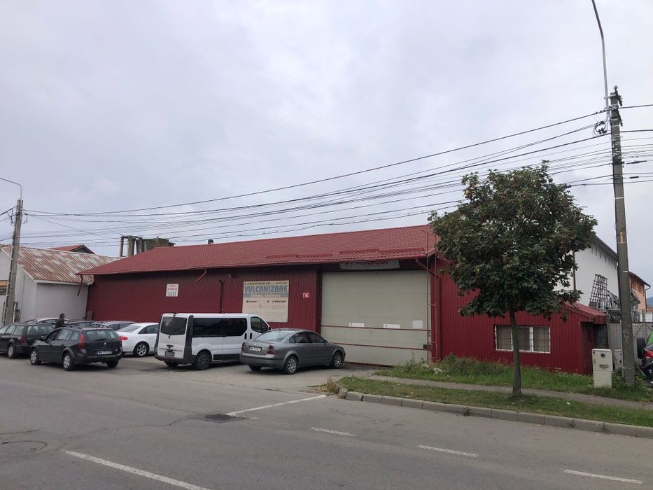 Vand hala metalica / spatiu comercial  320 mp