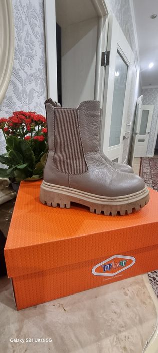 Обувь для девочек.