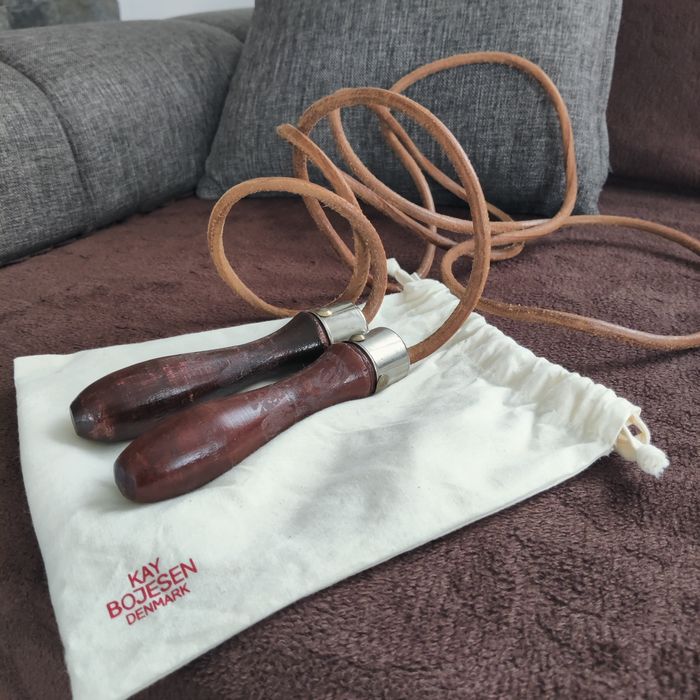 Професионално въже за скачане от дърво и кожа