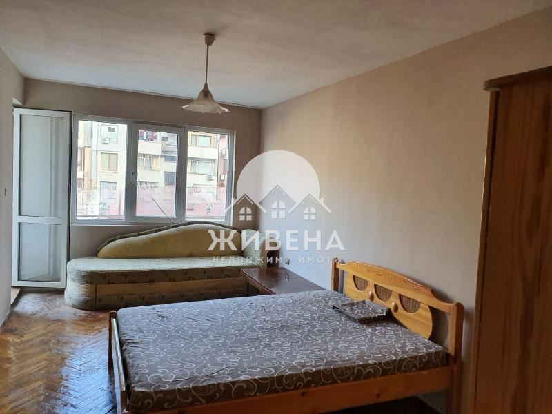 Продавам тухлен 3-стаен апартамент, Лятно кино Тракия, 80 кв.м
