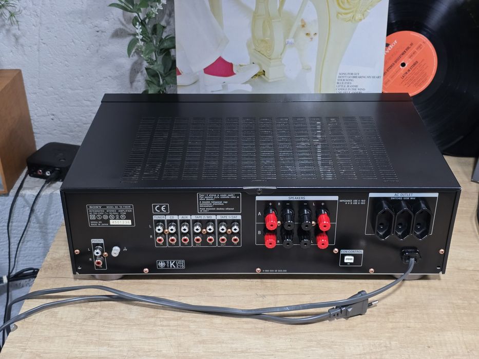Amplificator SONY TA-F461R, stereo Hi-Fi audio,  made in Japan