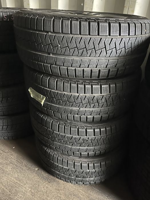 225/55/17 Pirelli зимние шины Япония
