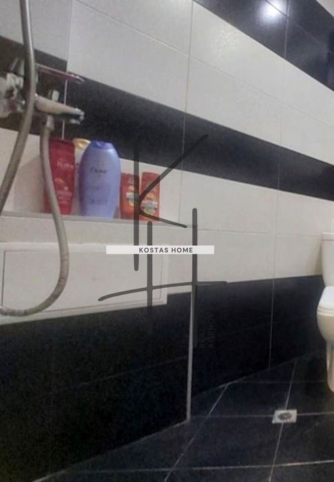 Продава се Тристаен апартамент в Варна, Централна поща - 92 кв.м за 2392 €/кв.м - Снимка #11